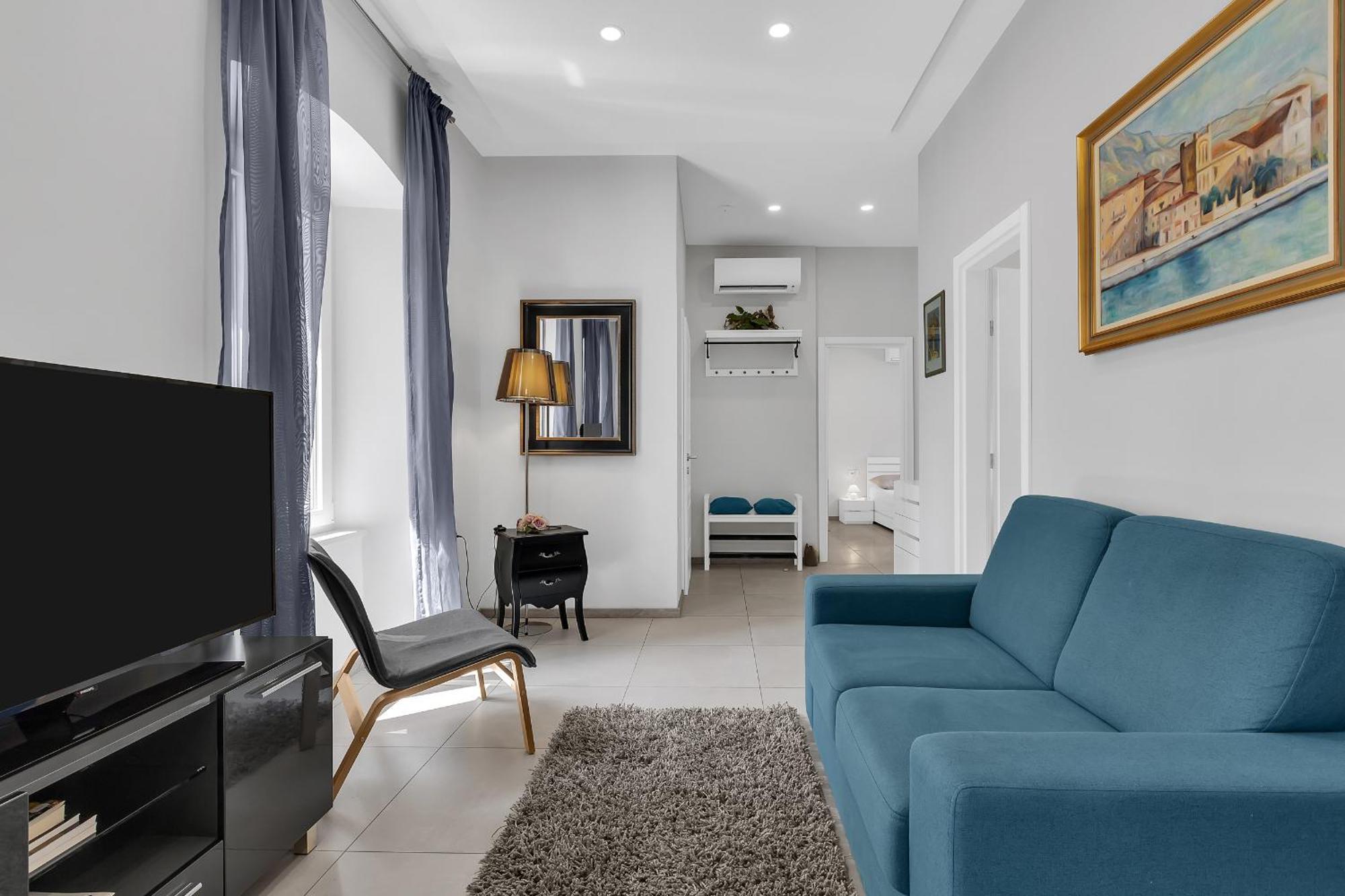 City Center Apartment Dvor Kalalarga Makarska Eksteriør billede
